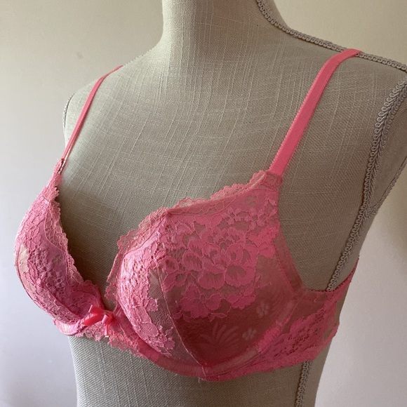 Victoria Secret Dream Angels push up pigeonnant padded PINK LACE bra 34B - Picture 5 of 15